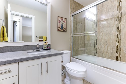 5-305 Jardine Street, New Westminster, BC 