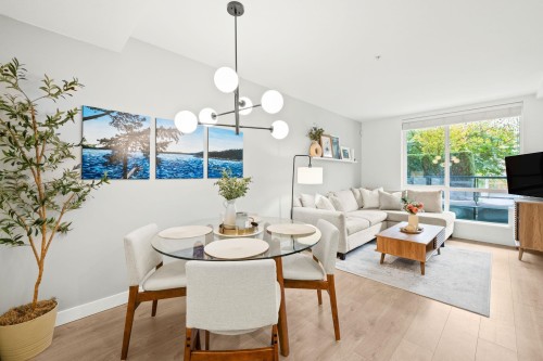 Th8-108 8Th Street E, North Vancouver, BC 