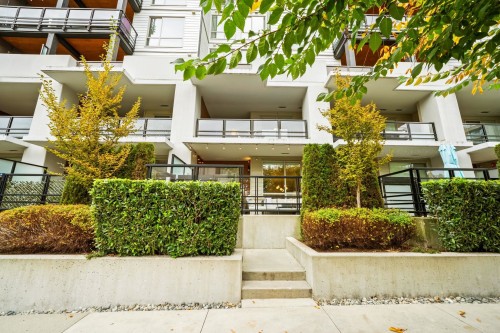 Th8-108 8Th Street E, North Vancouver, BC 