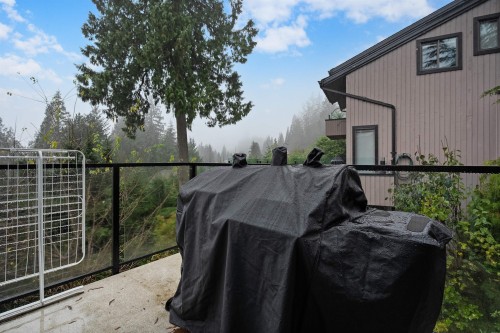 5625 Eagle Court, North Vancouver, BC 