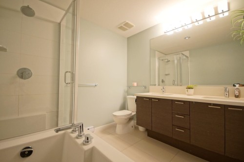 16-3470 Highland Drive, Coquitlam, BC 