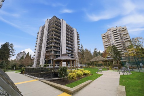 904-4165 Maywood Street, Burnaby, BC 
