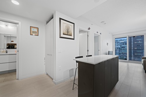 604-180 2Nd Avenue E, Vancouver, BC 