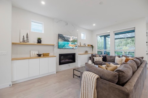 11371 Mcdougal Street, Maple Ridge, BC 