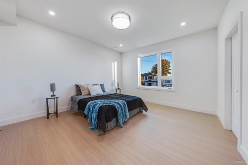 2-4211 Graveley Street, Burnaby, BC 