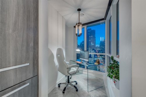 Ph2015-68 Smithe Street, Vancouver, BC 