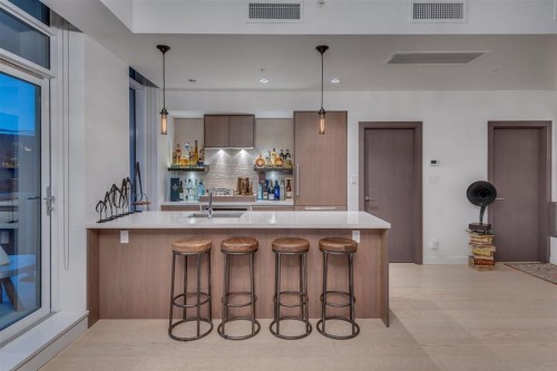 Ph2015-68 Smithe Street, Vancouver, BC 