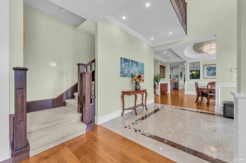 1835 Mathers Avenue, West Vancouver, BC 