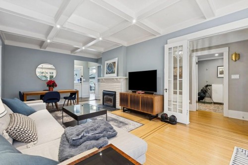 2075 48Th Avenue W, Vancouver, BC 