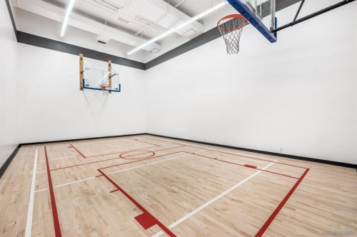 711-3557 Sawmill Crescent, Vancouver, BC 