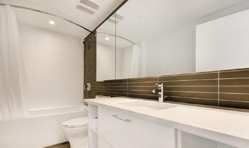 711-3557 Sawmill Crescent, Vancouver, BC 