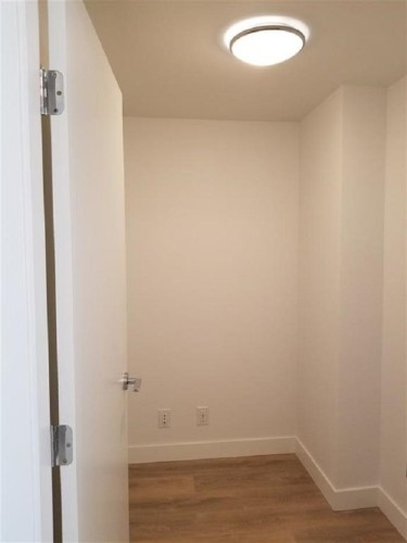 711-3557 Sawmill Crescent, Vancouver, BC 