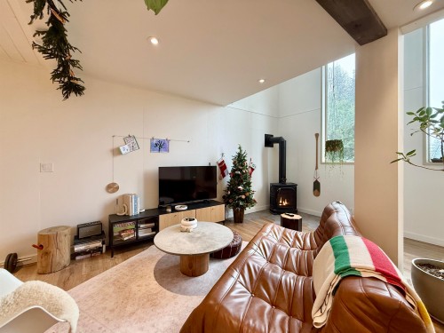 962 Cemetery Road, Gibsons, BC 