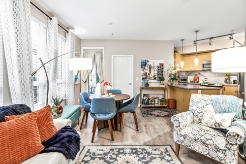 102-12040 222 Street, Maple Ridge, BC 