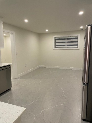 452 16 Street East Street, North Vancouver, BC 