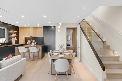 2-2764 14Th Avenue W, Vancouver, BC 