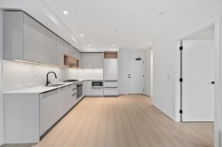 21X-125 Albert Street  Port Moody, BC V3H 0M8