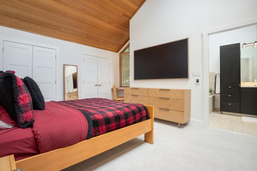 206-6117 Eagle Drive, Whistler, BC 