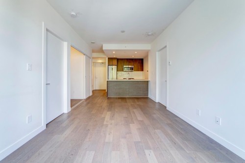 9Xx-9060 University Crescent, Burnaby, BC 