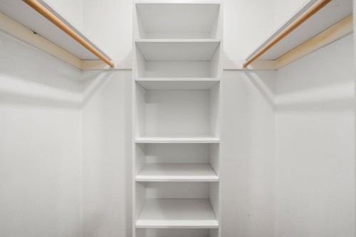 2086 Tompkins Crescent, North Vancouver, BC 