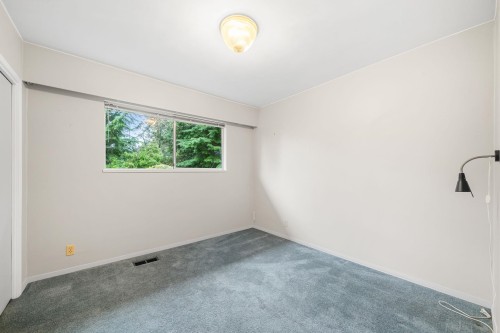 2086 Tompkins Crescent, North Vancouver, BC 