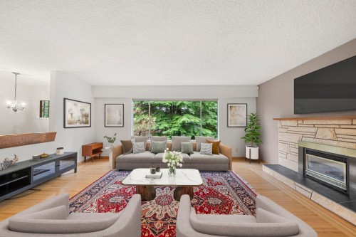 2086 Tompkins Crescent, North Vancouver, BC 