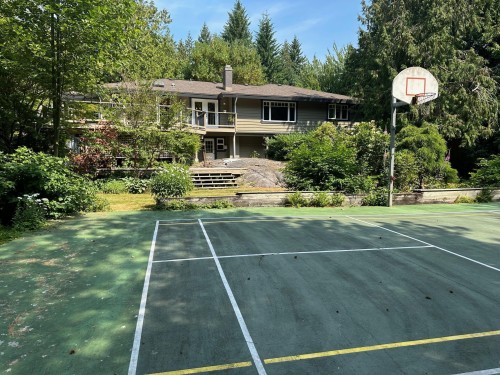 4641 Woodburn Road, West Vancouver, BC 