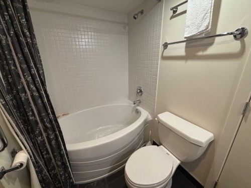 902-175 1St Street W, North Vancouver, BC 