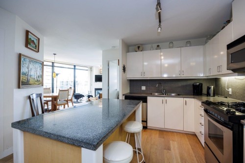 902-175 1St Street W, North Vancouver, BC 