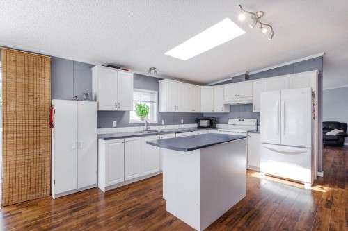 760 Hillcrest Road, Gibsons, BC 