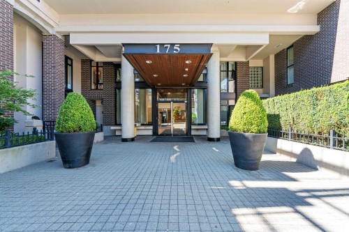 805-175 1St Street W, North Vancouver, BC 