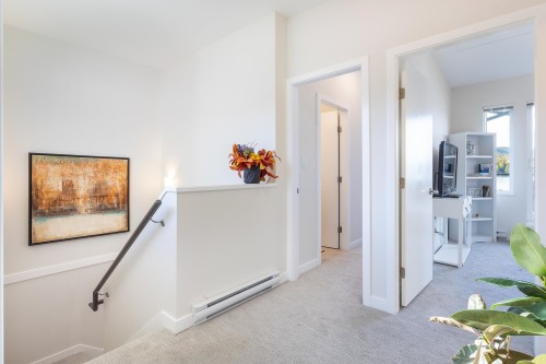 5937 Beachgate Lane, Sechelt, BC 