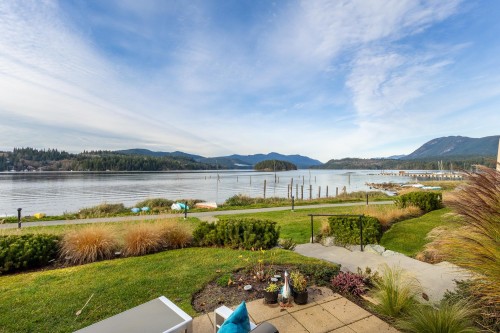 5937 Beachgate Lane, Sechelt, BC 