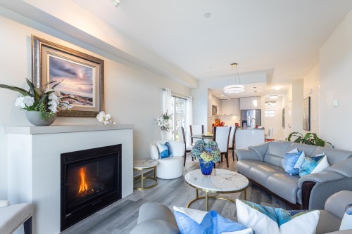 5937 Beachgate Lane, Sechelt, BC 