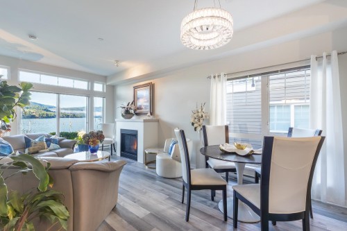 5937 Beachgate Lane, Sechelt, BC 