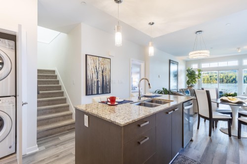 5937 Beachgate Lane, Sechelt, BC 