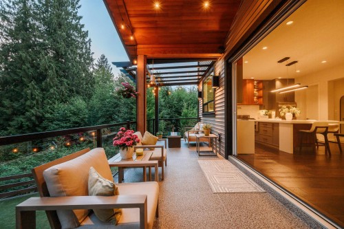 10043 246B Street, Maple Ridge, BC 