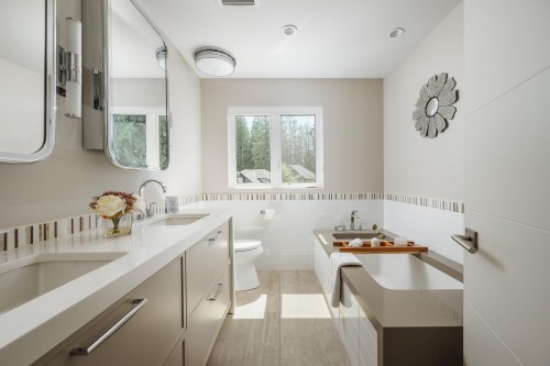 10043 246B Street, Maple Ridge, BC 