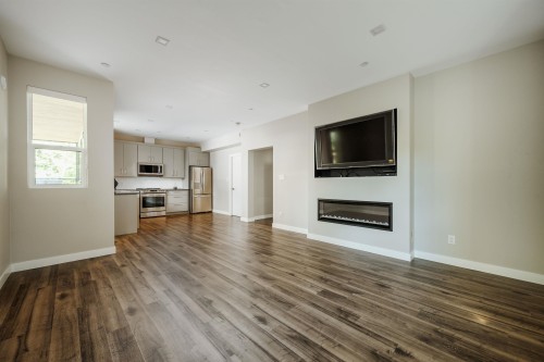 10043 246B Street, Maple Ridge, BC 