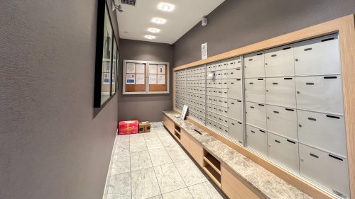 115-9233 Odlin Road, Richmond, BC 