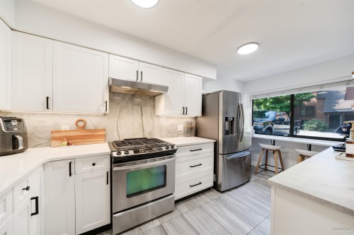 238 Cambridge Way, Port Moody, BC 