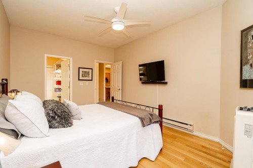 201-25 Richmond Street, New Westminster, BC 