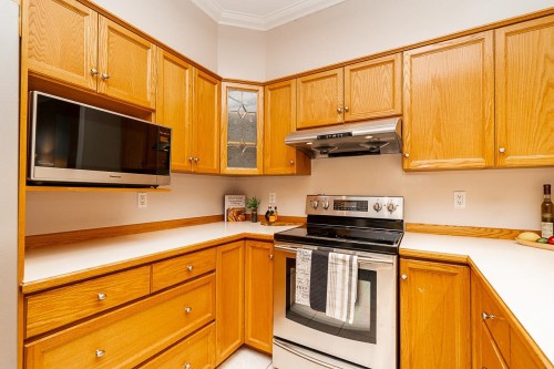 201-25 Richmond Street, New Westminster, BC 