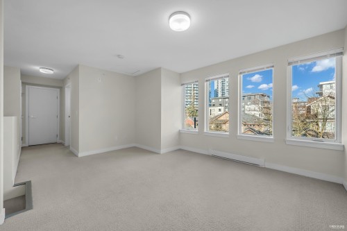 201-618 Langside Avenue, Coquitlam, BC 