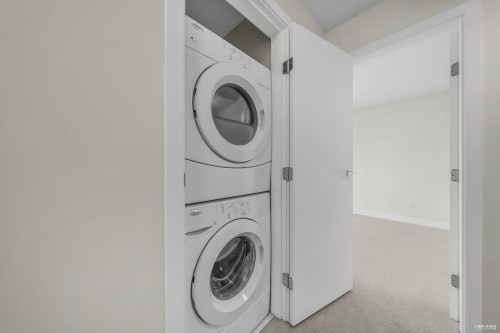 201-618 Langside Avenue, Coquitlam, BC 