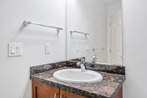 210-1375 View Crescent, Delta, BC 