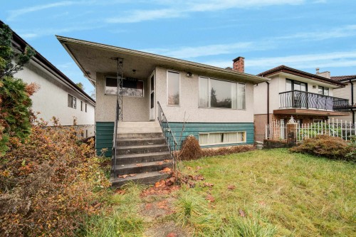 5284 Slocan Street, Vancouver, BC 