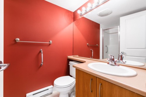 231-5700 Andrews Road, Richmond, BC 