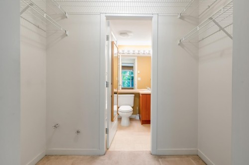 231-5700 Andrews Road, Richmond, BC 