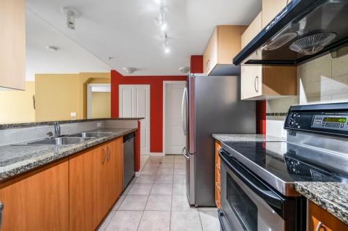 231-5700 Andrews Road, Richmond, BC 